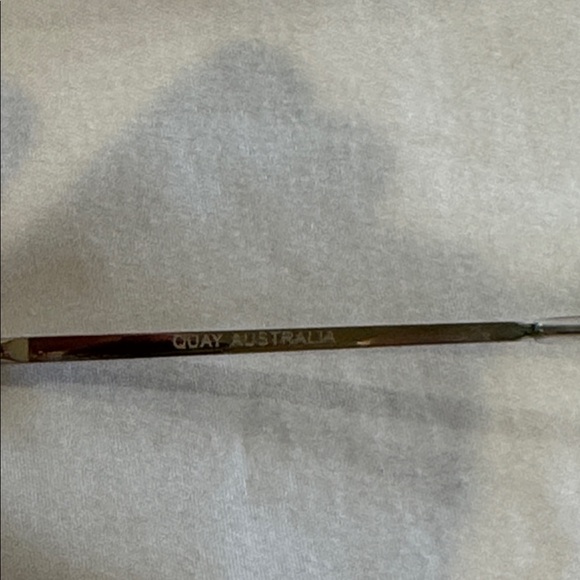 QUAY Australia ALL MY LOVE CatEye Sunglasses - Picture 4 of 5